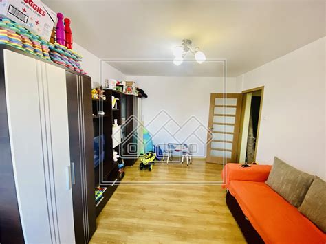 Apartament De Vanzare In Sibiu 2 Camere Si Balcon Zona M Viteazu