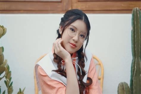 Lirik Lagu Terlanjur Cinta Tiara Dan Ryewook Cover Viral Portal Kudus