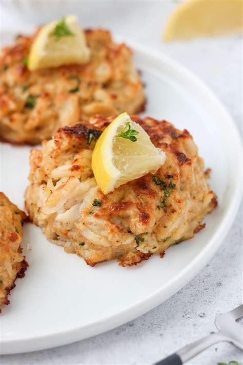 Gluten Free Crab Cakes With Sauce Options