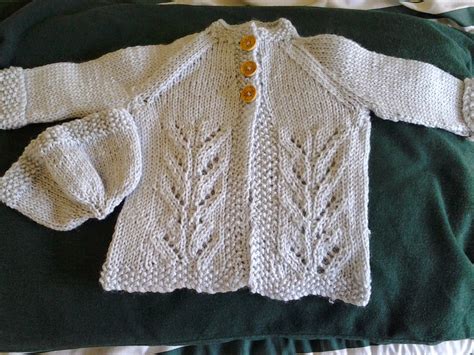 Alankarshilpa A Free Knitting Pattern Baby Cardigan Raglan From