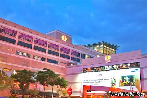 Top petaling jaya shopping malls: 1 Utama Shopping Mall in Kuala Lumpur - Petaling Jaya Shopping