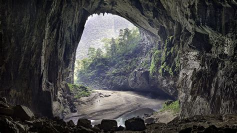 The Son Doong Cave In Vietnam Is So Big It Has Its Own Weather System