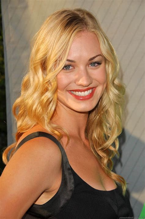 Yvonne Strahovski Pictures Gallery 3 Film Actresses