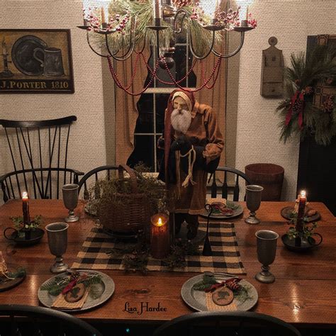 Arnett Santa Makes A Wonderful Centerpiece For The Dining Room Table ♥️