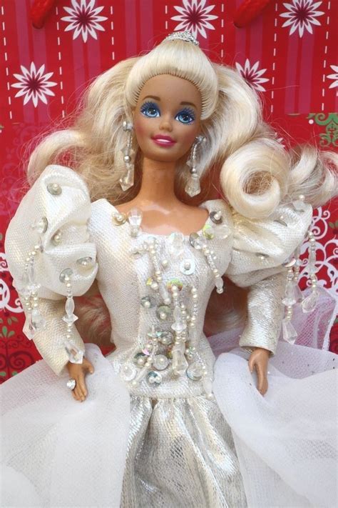 Happy Holidays 1992 Barbie Doll For Sale Online Ebay Barbie Gowns