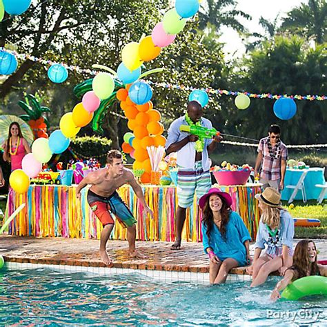 College parties just wouldnï¿½t be the same if students never threw theme parties! Pool Party Idea - Summer Pool Party Ideas - Summer Party ...
