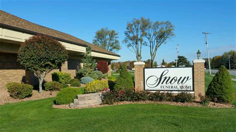 Snow Funeral Home Saginaw Mi