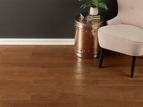 Afton White Oak Distressed Solid Hardwood Floor And Decor