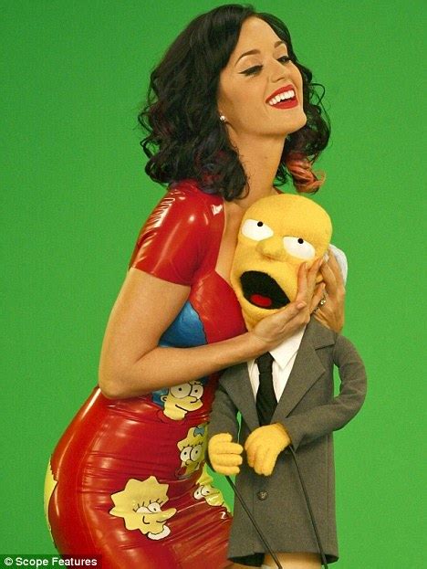 Katy Perry Cosies Up To Mr Burns And Moe In Upcoming Simpsons Episode