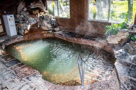 12 Best Hot Springs In Colorado According To A Local