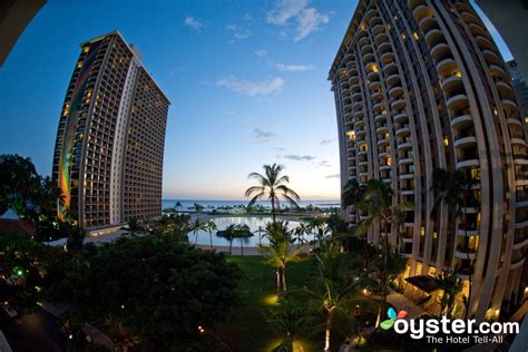Hilton Hawaiian Village Waikiki Beach Resort Review What To Really