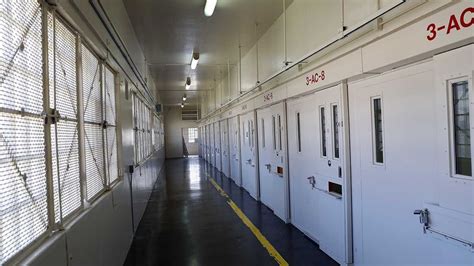 10 Of The Worst Prisons In The World Howstuffworks