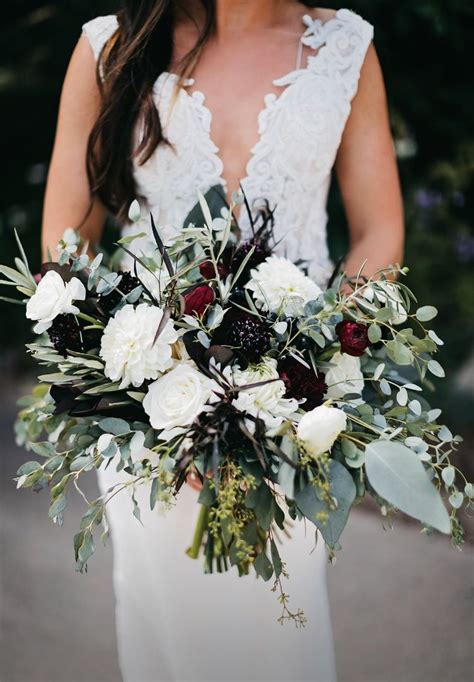 Locate your favorite store in your city. Pin by Palmer Flowers Loveland on Wedding Flowers by ...