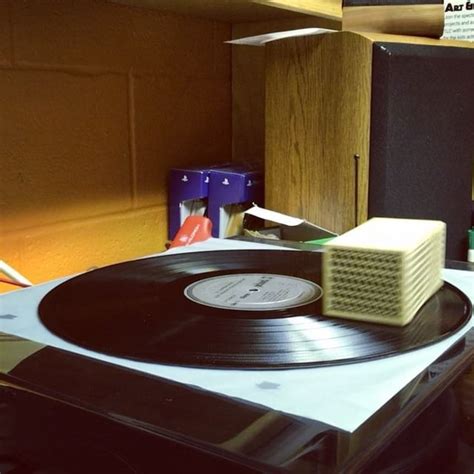 Listening To Your Favorite Vinyl Has Never Been Cooler And Easier With