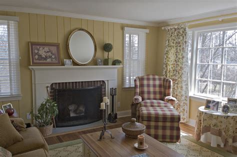 French Country Home Farmhouse Living Room Bridgeport