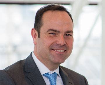 Mobilisieren hilfe vor ort und unterstützen das. DZ Bank und WGZ: So gelang die IT-Fusion - FINANCE Magazin