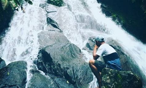 Ketika pertama kali datang ke sini, anda juga akan disambut nyanyian para burung dan hiruk pikuk hewan liar yang. 10 Gambar Air Terjun Girimanik Wonogiri, Rute Menuju Lokasi