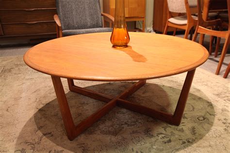 Danish Modern Round Teak Coffee Table 43w X 17h Consign Design