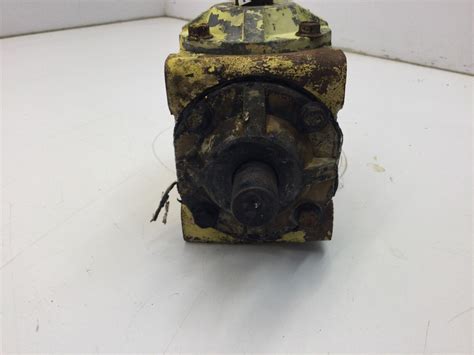 John Deere 400 60 Mower Deck Gear Box Am102536 Ebay