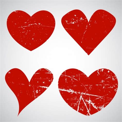 Free Vector Grunge Hearts Pack