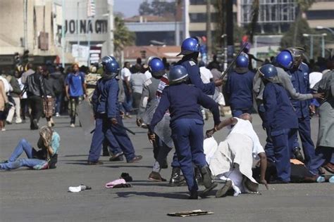 Zimbabwe Police Ban Opposition Protest Planned For Monday