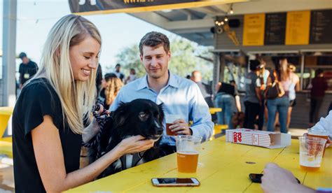 How Mutts Canine Cantina Pandemic Proofed Its Dog Park Restaurant Qsr