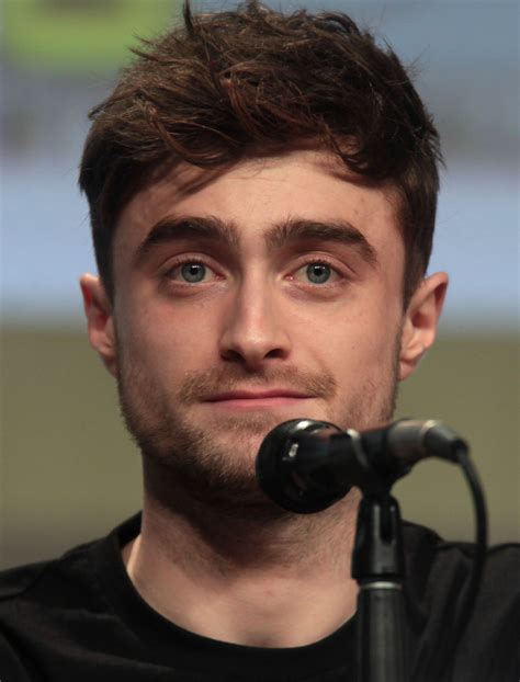 This is the oficial twitter account. Daniel Radcliffe - Wikipedia