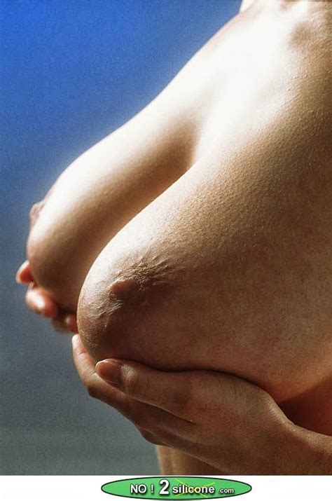Big Boobed Models Greta Istvandi All Nude And Natural