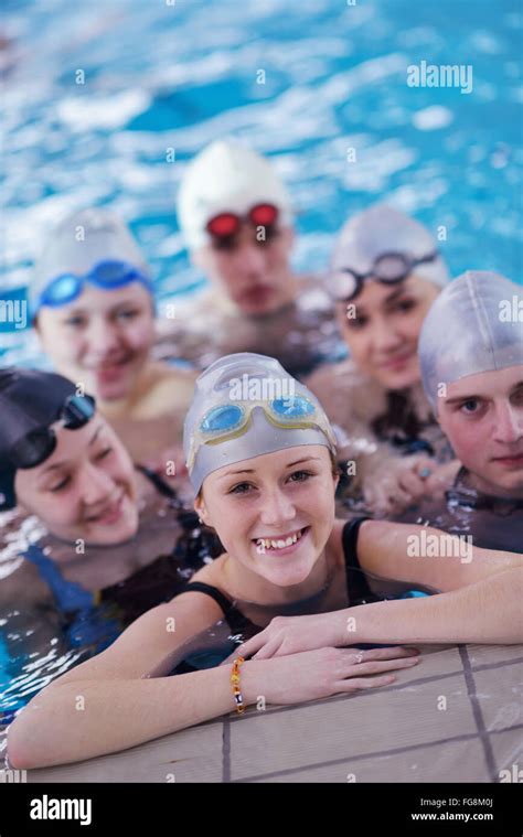 Happy Teen Group At Swimming Pool Stock Photo Alamy