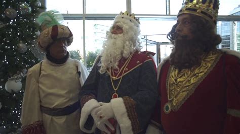 Los Reyes Magos Visitan Iberdrola Youtube