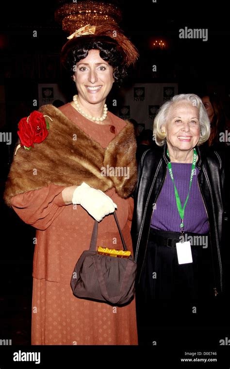 Judy Gold As Eleanor Roosevelt And Liz Smith Bette Midlers New York Restoration Project Benefit