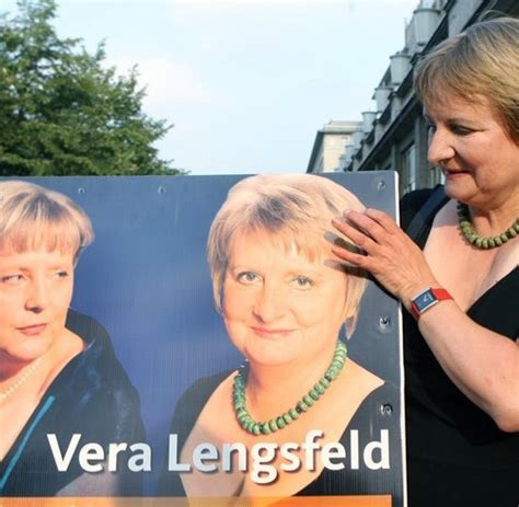 Cdu Lengsfeld Legt Im Dekolleté Wahlkampf Nach Welt