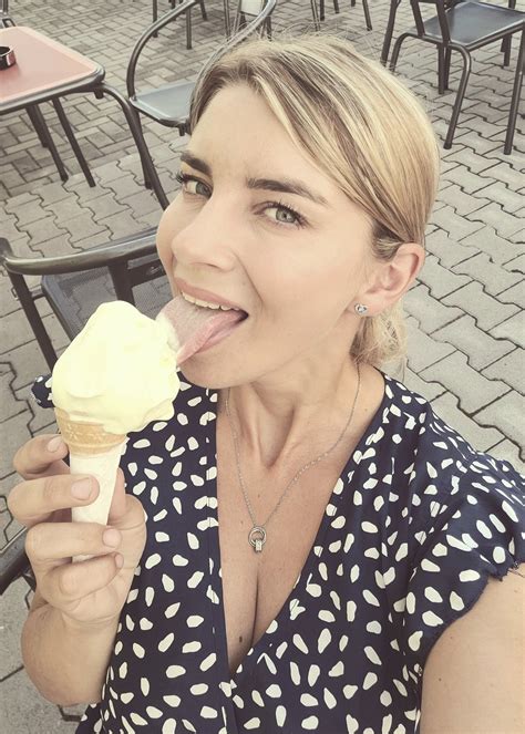 Official Katerina Hartlova ⭐top 25 Onlyfans⭐ On Twitter Summer
