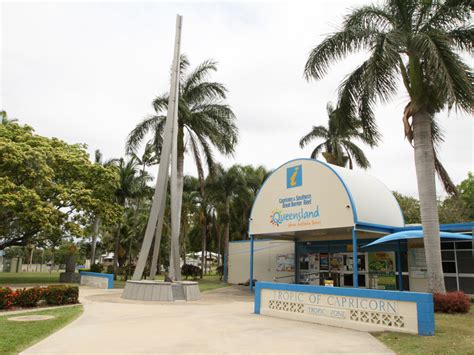 Tropic of capricorn, latitude about 23 degrees 27 minutes south of the terrestrial equator. Rockhampton, QLD - Aussie Towns