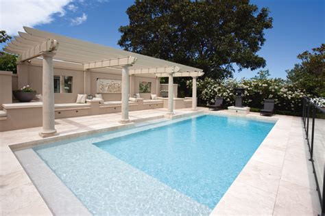 An Elegant And Luxurious Pool Design Completehome