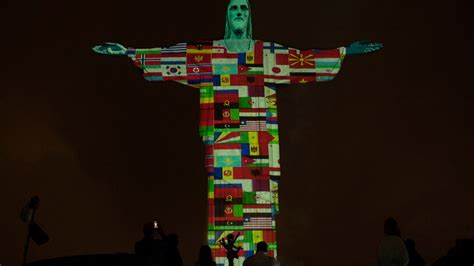 Rios Christ The Redeemer Statue Lit Up For Coronavirus Victims