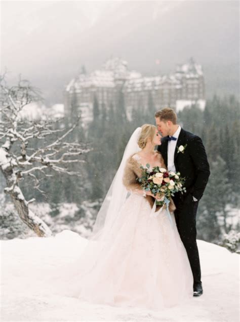 Photo Of The Day January 4 Winter Wedding Photos Snowy Wedding