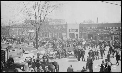 These 16 Historic Photos Of Murray Will Make You Want To Travel Back In