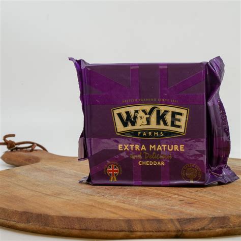 Wyke Farms Cheddar Extra Mature 200g — Marketplace