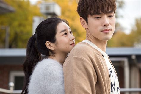 The plot was not fresh but the execution of the storyline by the talented cast was sweet and endearing. Photo Seo Ye-ji and Kim Jung-hyun's Back Hug in First ...