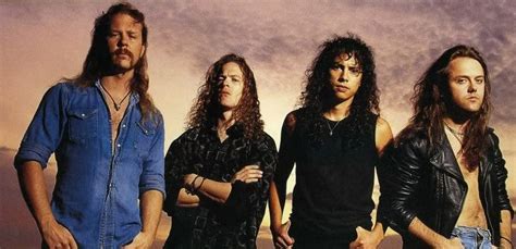 Metallica is an american heavy metal band. Metallica: Nothing Else Matters lyrics testo canzone | All ...
