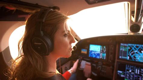 The Best Aviation Headsets In 2022 And How To Pick The Right One