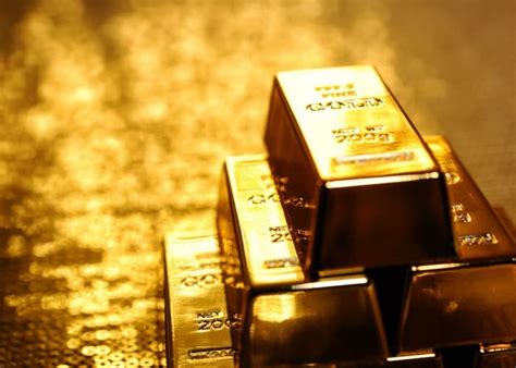 تفسير حلم شخص يعطيني سمك اكل السمك في المنام للعزباء أما إن لم يرتدي الثياب بعد غسلها فإن البصيرة تدل على أمر مكروه لصاحب المشاهدة وهو. تفسير رؤية بائع الذهب في المنام | البوابة