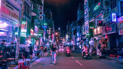 Saigon Nightlife And Streetlife On A Vintage Vespa 2024