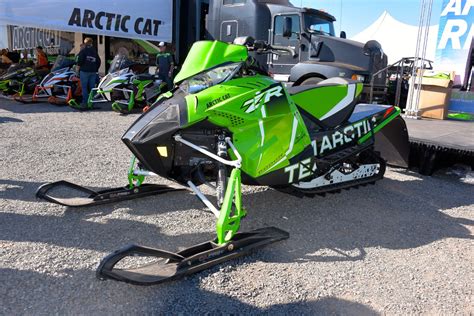 Nothing can match that rush you get when you pinch the throttle. 2016 Arctic Cat ZR 6000 R SX & XC Race Specifications ...