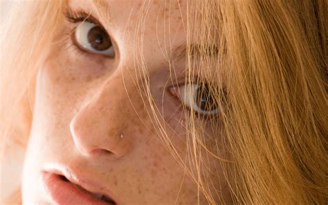 Wallpaper Face Redhead Model Pornstar Looking At Viewer Freckles Piercing Mouth Nose