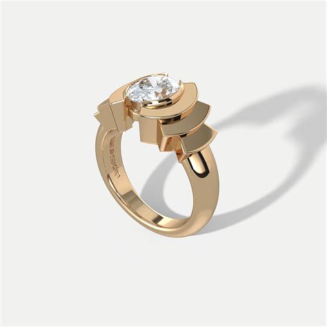 Hannah Martin Oval Diamond Beat Gold Ring · The Cut London · A Modern