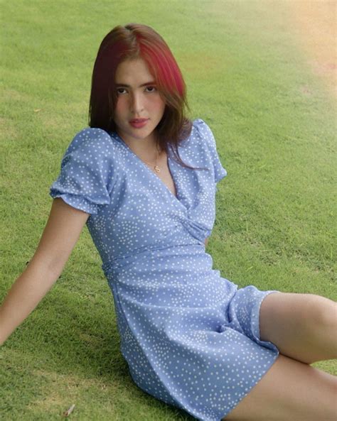 Look The Best Sofia Andres Dress Outfits