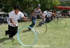Los juegos infantiles exteriores se encuentran en parques o el juego se. Juegos tradicionales mexicanos aplicados al atletismo
