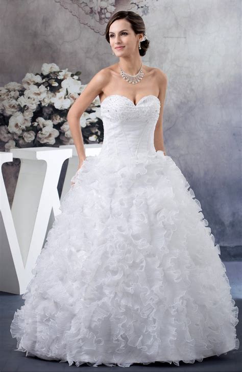Have you been dreaming of your dress and following along with our weekly bridal looks each wednesday? White Ball Gown Wedding Dress Fall Expensive Gorgeous ...